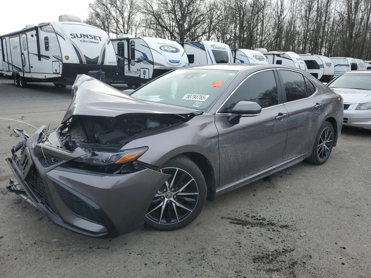 TOYOTA CAMRY SE NIGHT SHADE