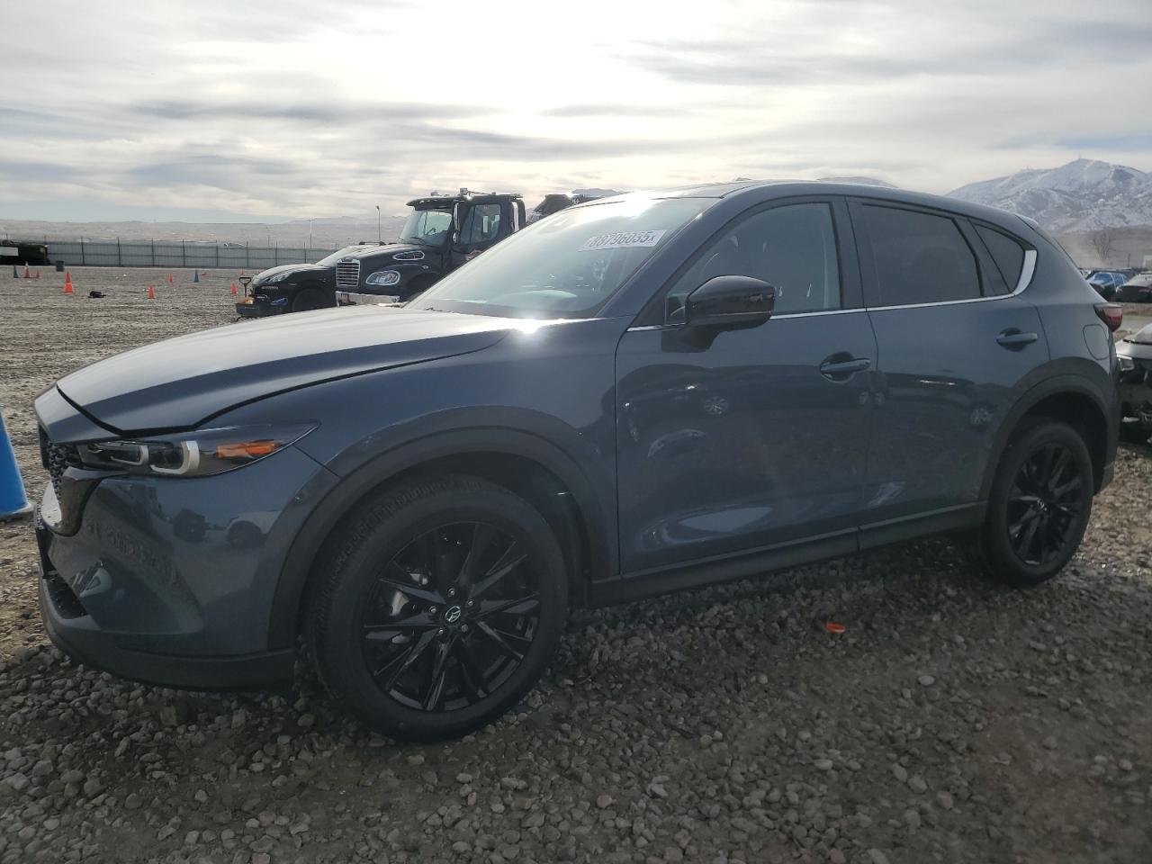  Salvage Mazda Cx