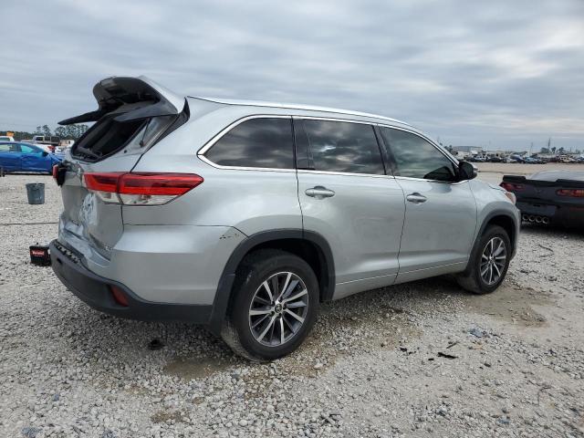 2018 TOYOTA HIGHLANDER - 5TDKZRFH8JS288073