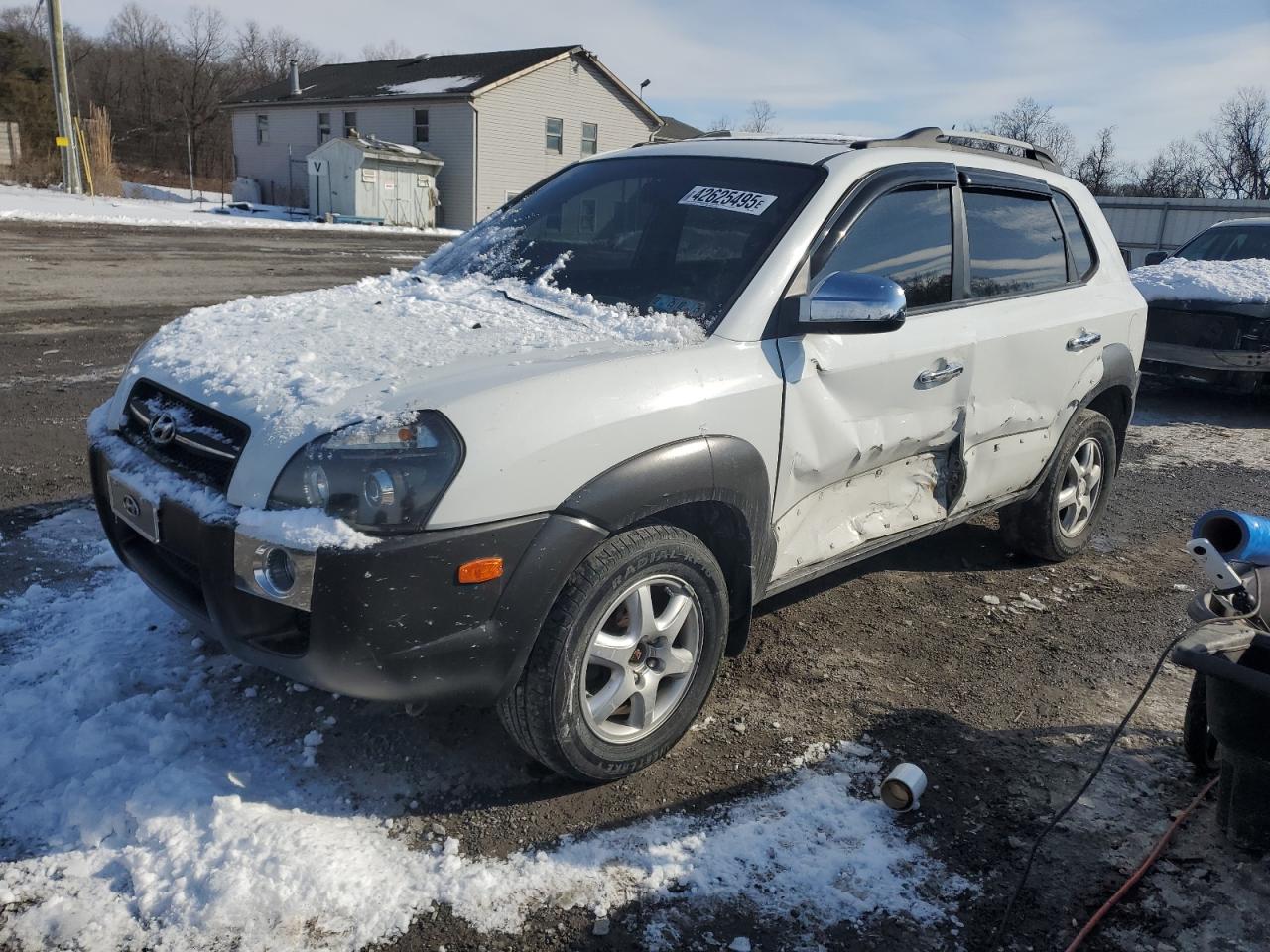  Salvage Hyundai TUCSON