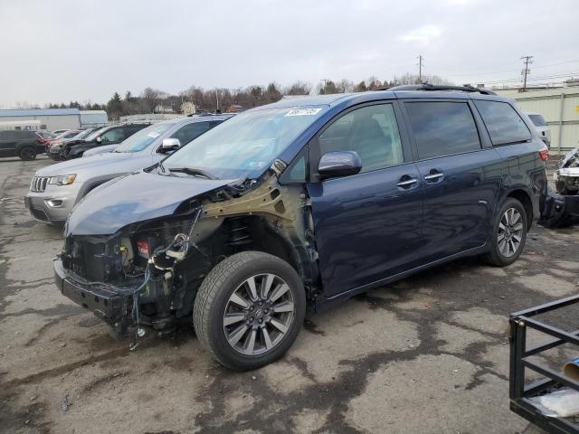 2018 TOYOTA SIENNA XLE #3055312399