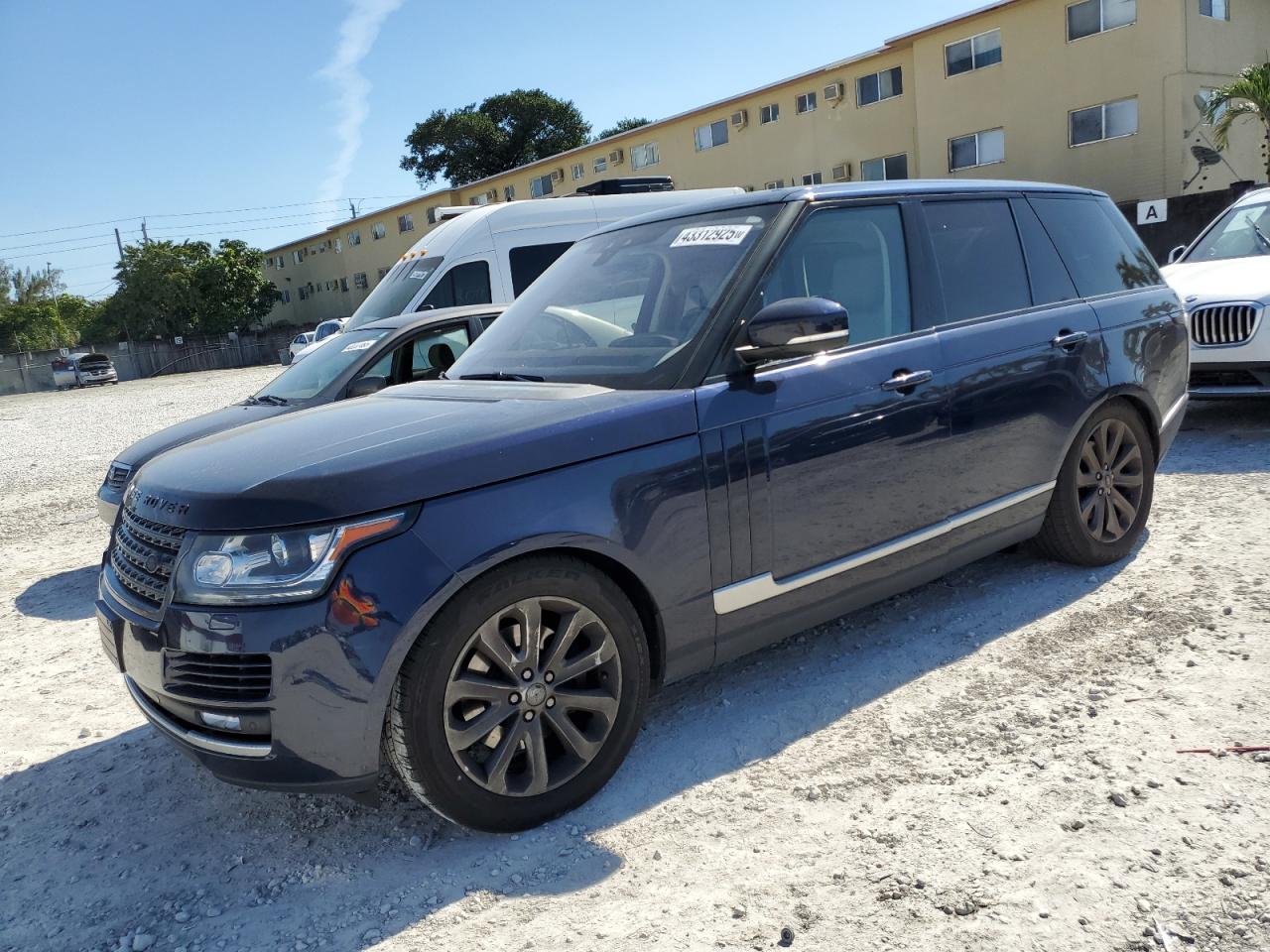  Salvage Land Rover Range Rover