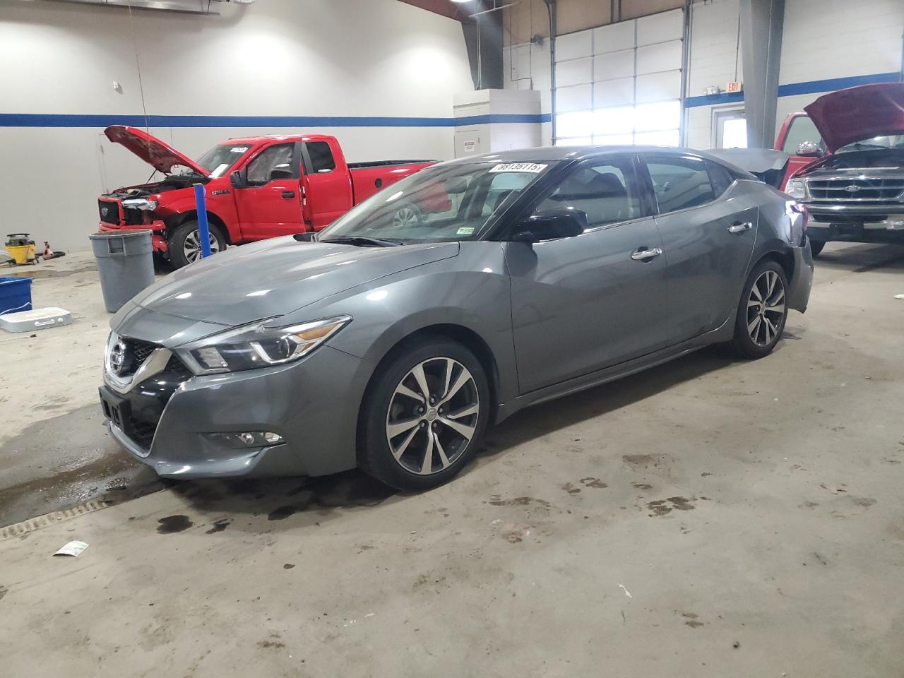  Salvage Nissan Maxima