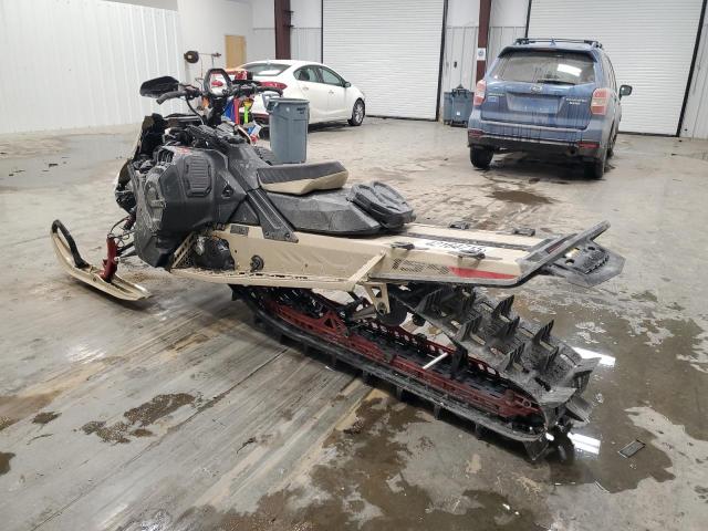 SKI DOO SUMMIT X 2024 tan   2BPSTNRM8RV000020 photo #4