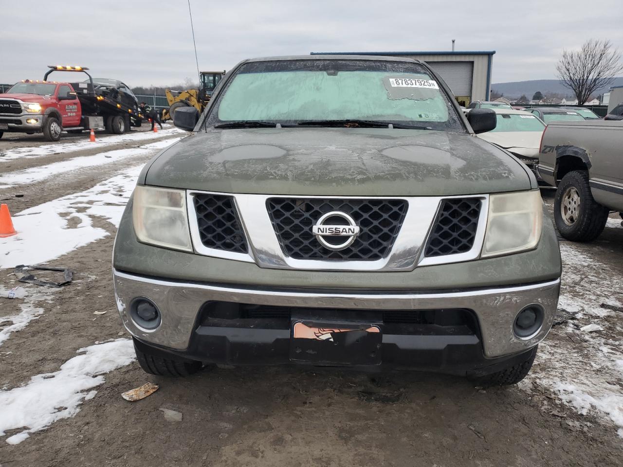 Lot #3055195975 2005 NISSAN FRONTIER C