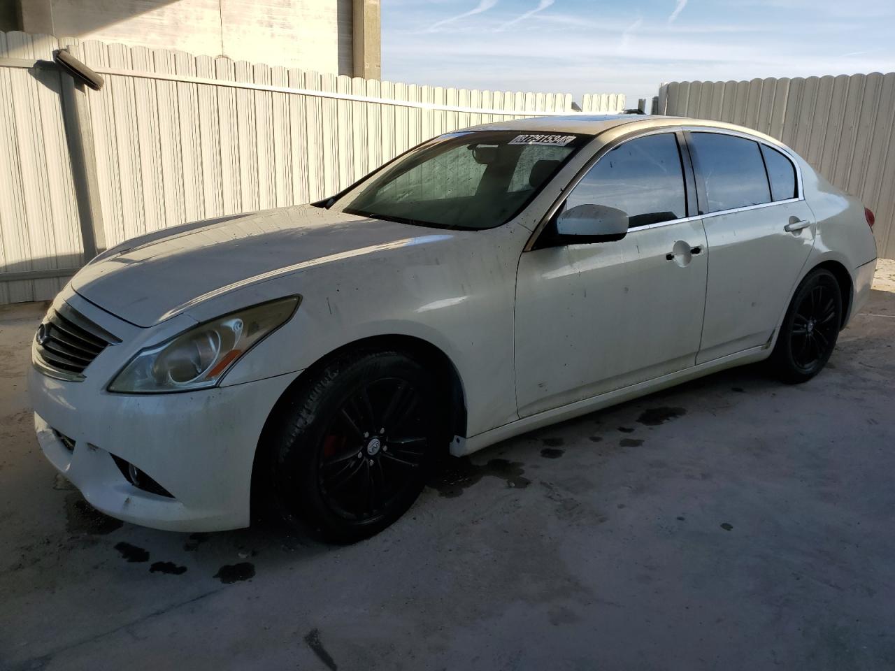 INFINITI G37 BASE