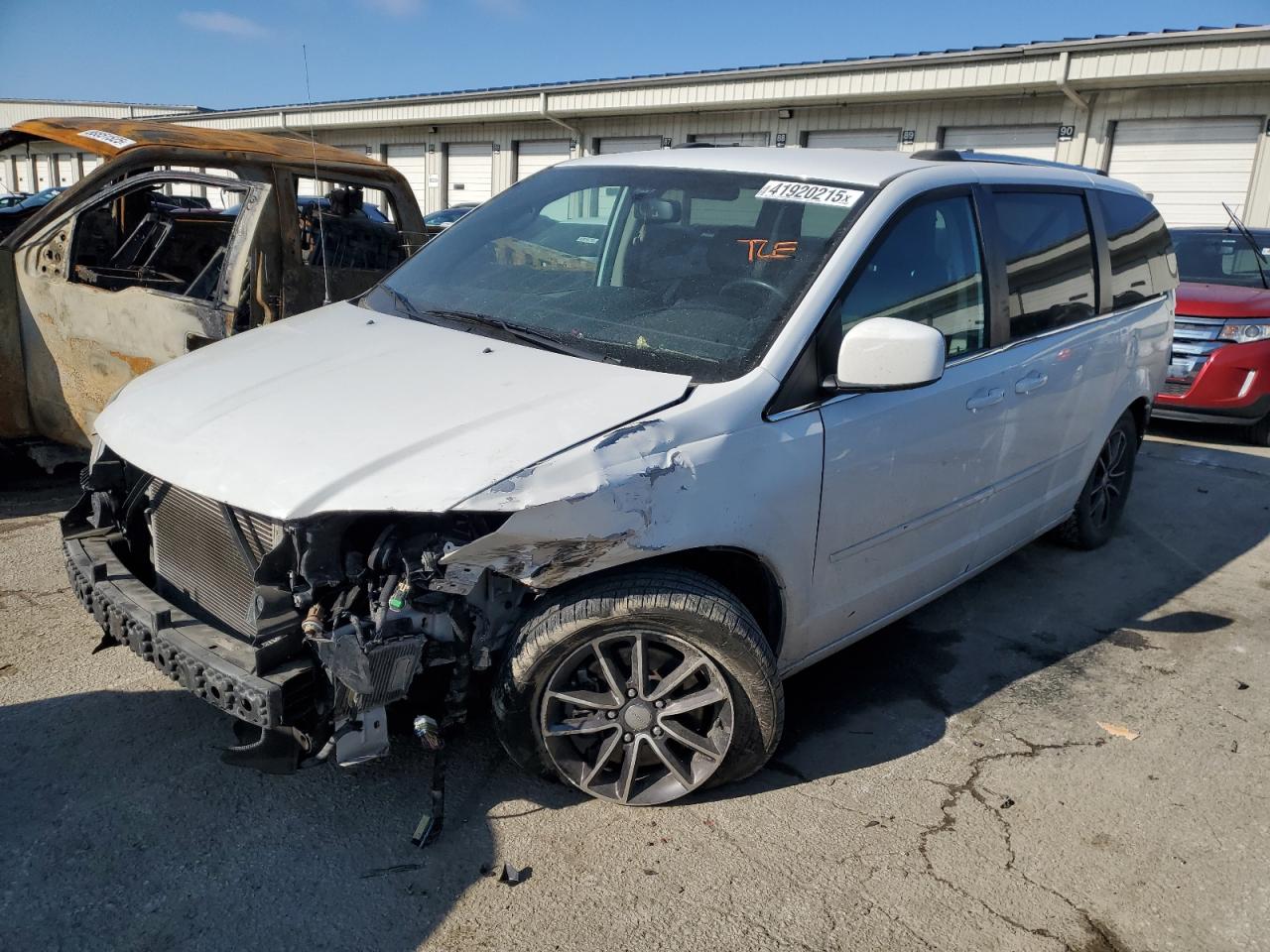  Salvage Dodge Caravan