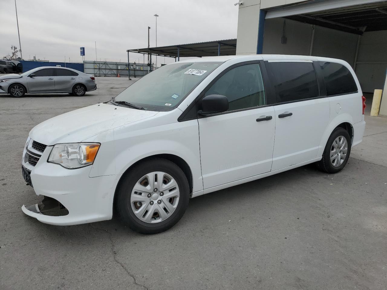  Salvage Dodge Caravan