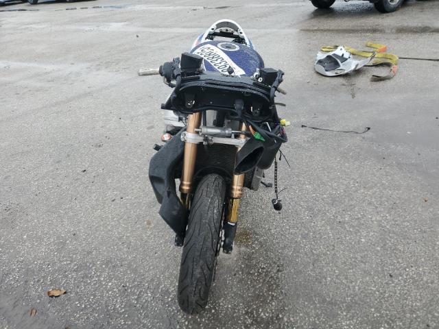 2005 SUZUKI GSX1300 RK JS1GW71A152100854