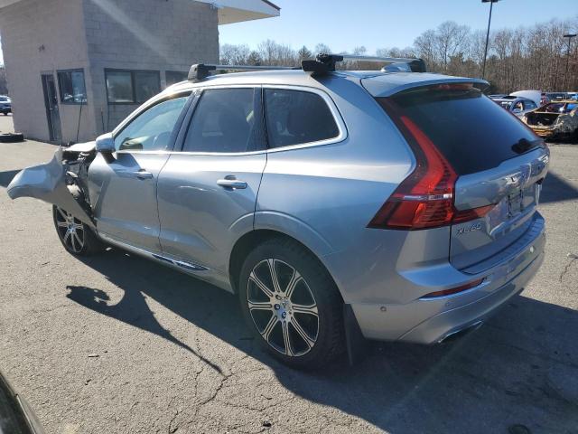 VOLVO XC60 T5 IN 2018 silver  gas YV4102RL8J1065927 photo #3