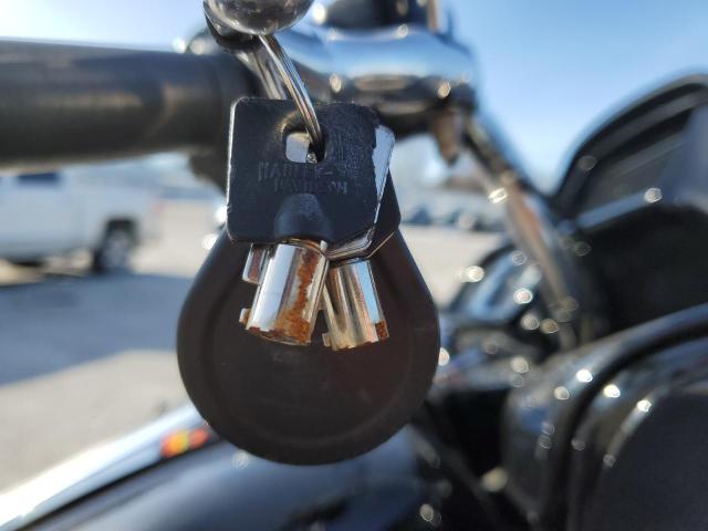 2021 HARLEY-DAVIDSON FLTRK 1HD1KZF1XMB675396