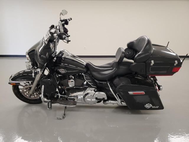 2011 HARLEY-DAVIDSON FLHTCU 1HD1FC419BB637014