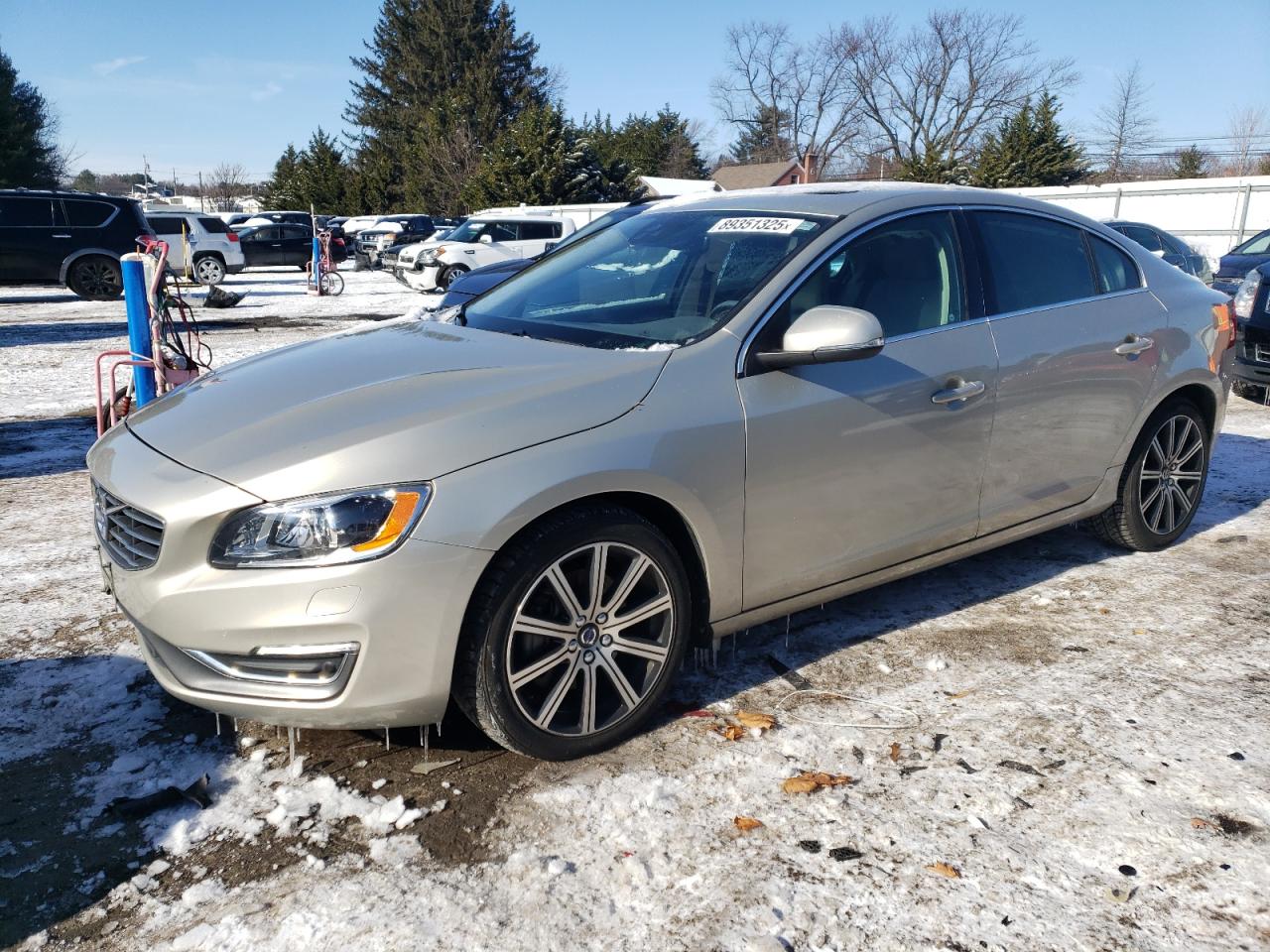 LYV402TM0HB129012 VOLVO S60 PLATIN 2017