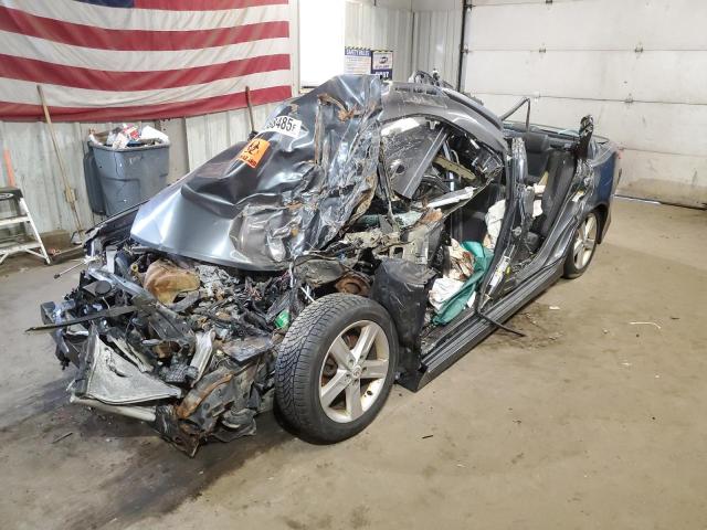 TOYOTA CAMRY BASE
