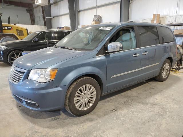 2012 CHRYSLER TOWN & COU #3096977628