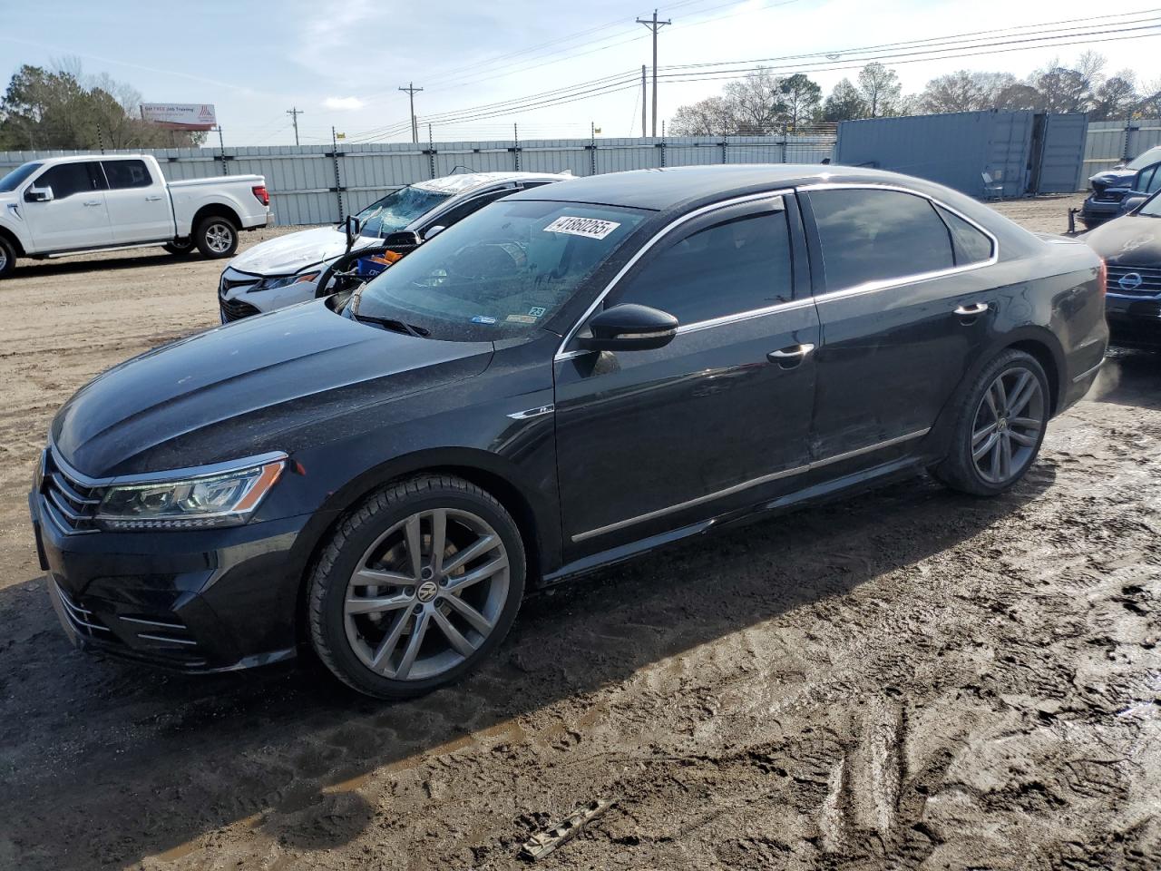 1VWDT7A31HC083214 VOLKSWAGEN PASSAT R-L 2017