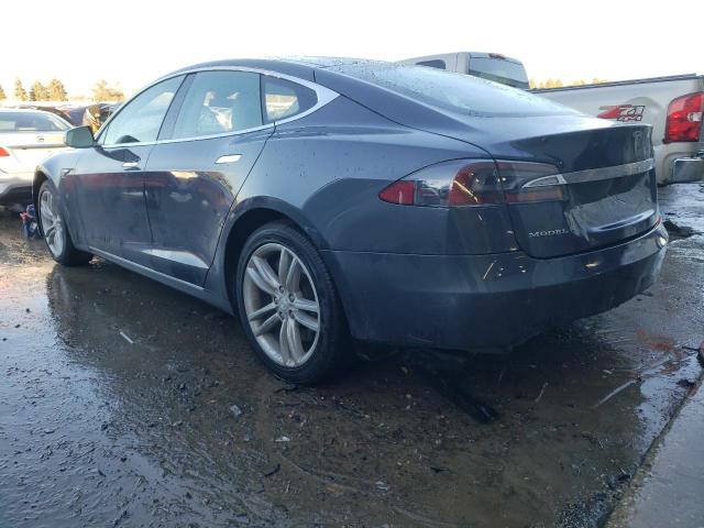 2015 TESLA MODEL S 85 5YJSA1H18FF081137