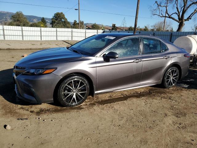 TOYOTA CAMRY SE 2022 gray  gas 4T1G11AK4NU053460 photo #1