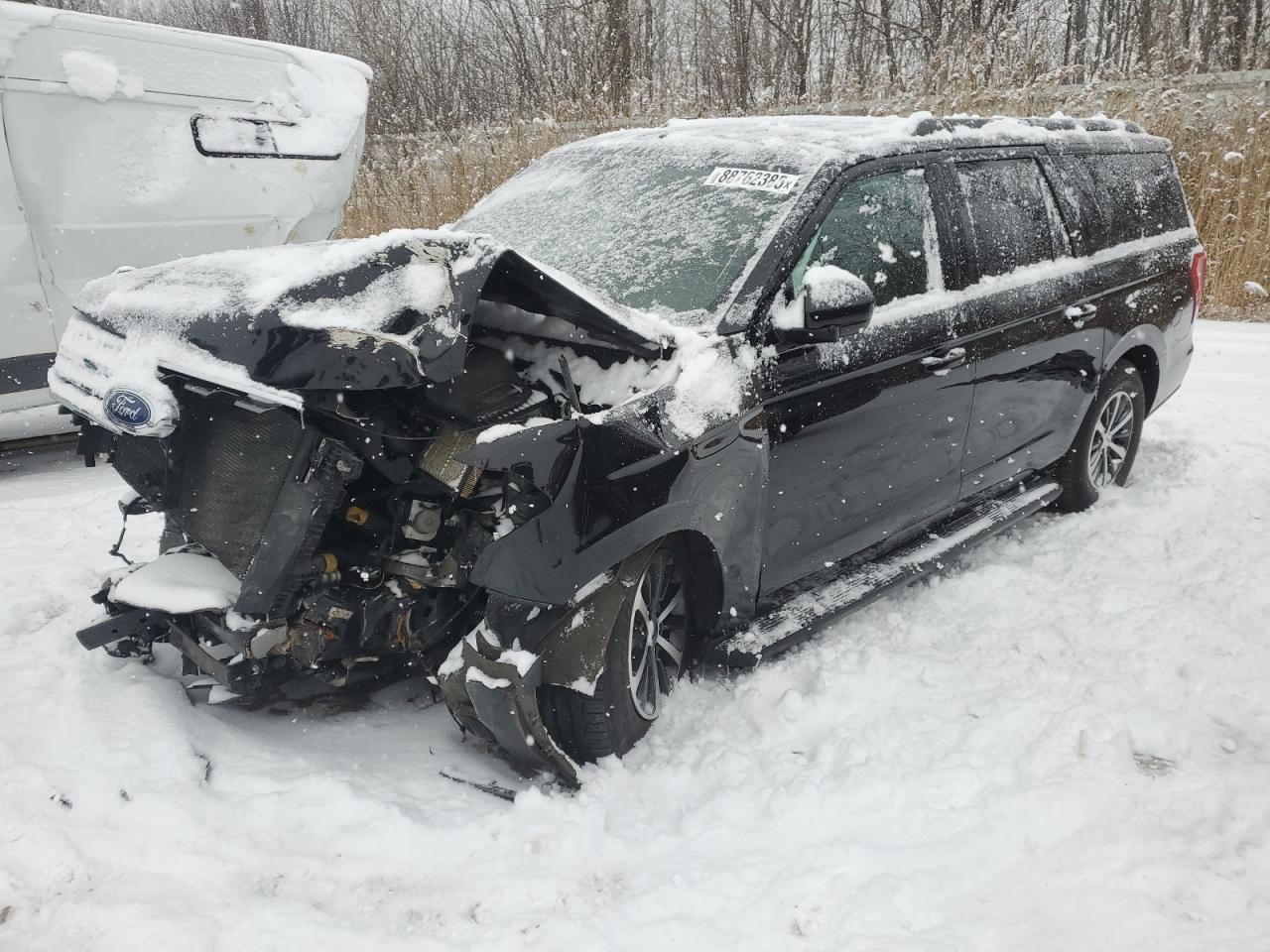  Salvage Ford Expedition