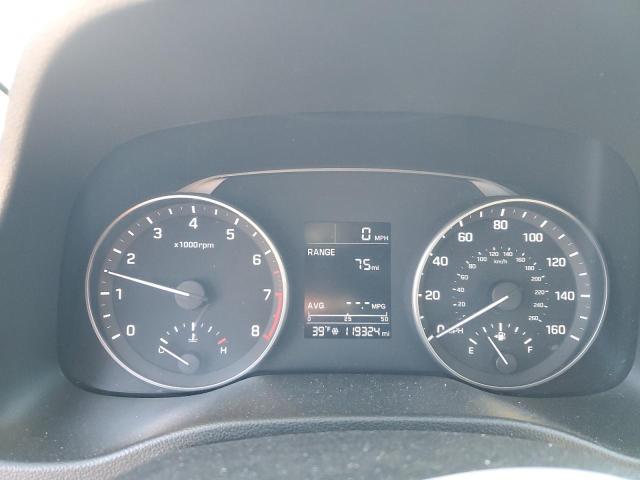 2017 HYUNDAI ELANTRA SE - 5NPD74LF4HH067672