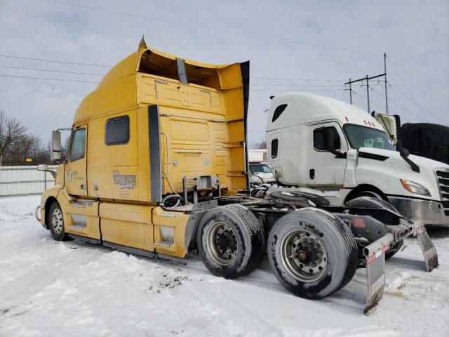 VOLVO VN VNL 2013 yellow tractor diesel 4V4N99EH8DN145184 photo #4