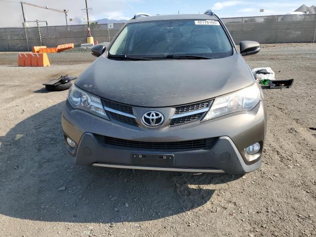 2015 TOYOTA RAV4 XLE - JTMWFREV7FD047786