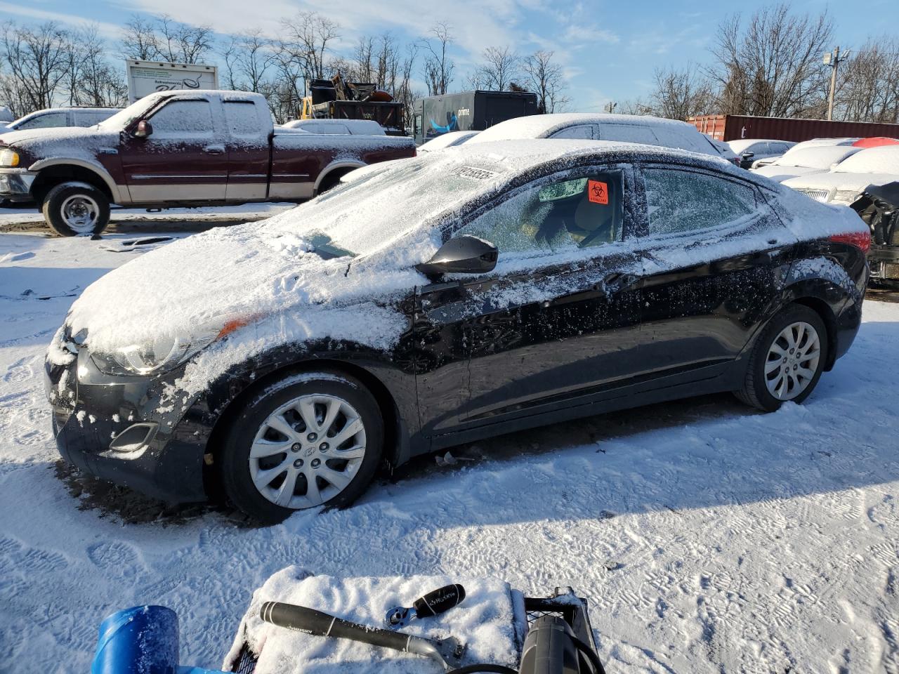  Salvage Hyundai ELANTRA