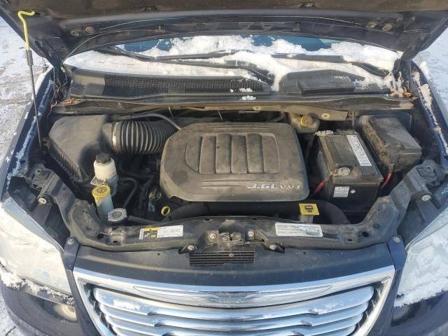 2015 CHRYSLER TOWN & COU - 2C4RC1BG8FR538684