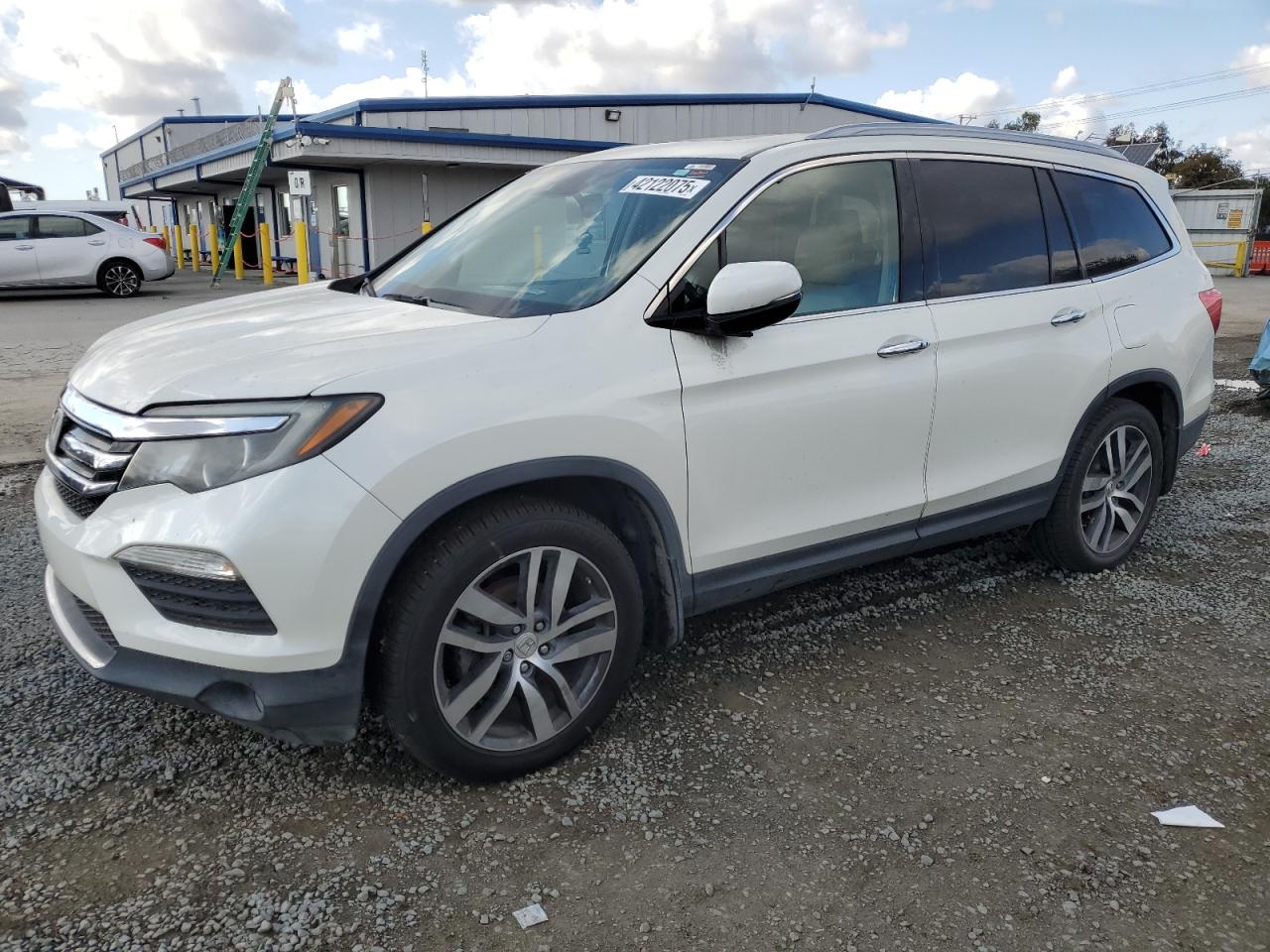  Salvage Honda Pilot