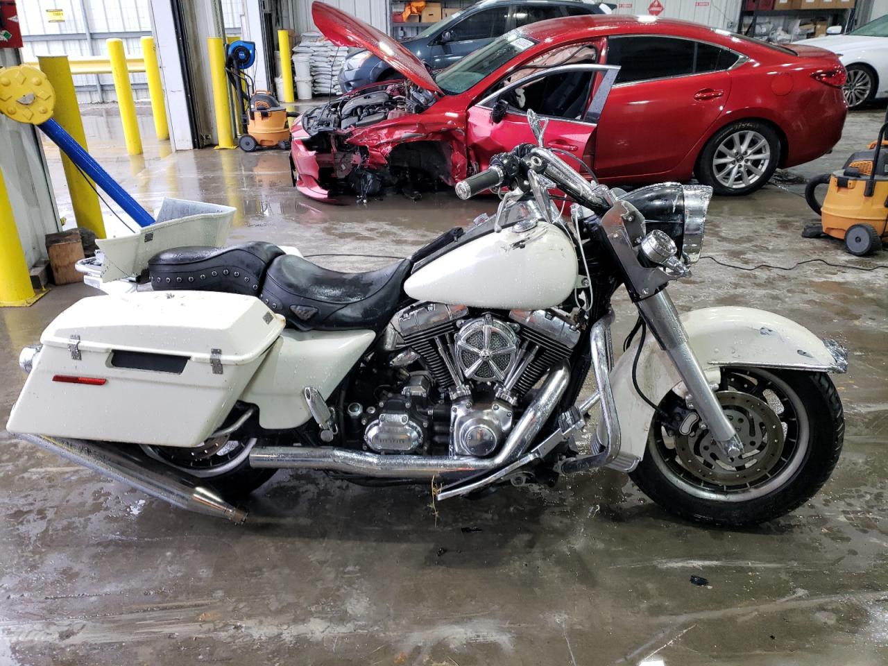  Salvage Harley-Davidson Fl