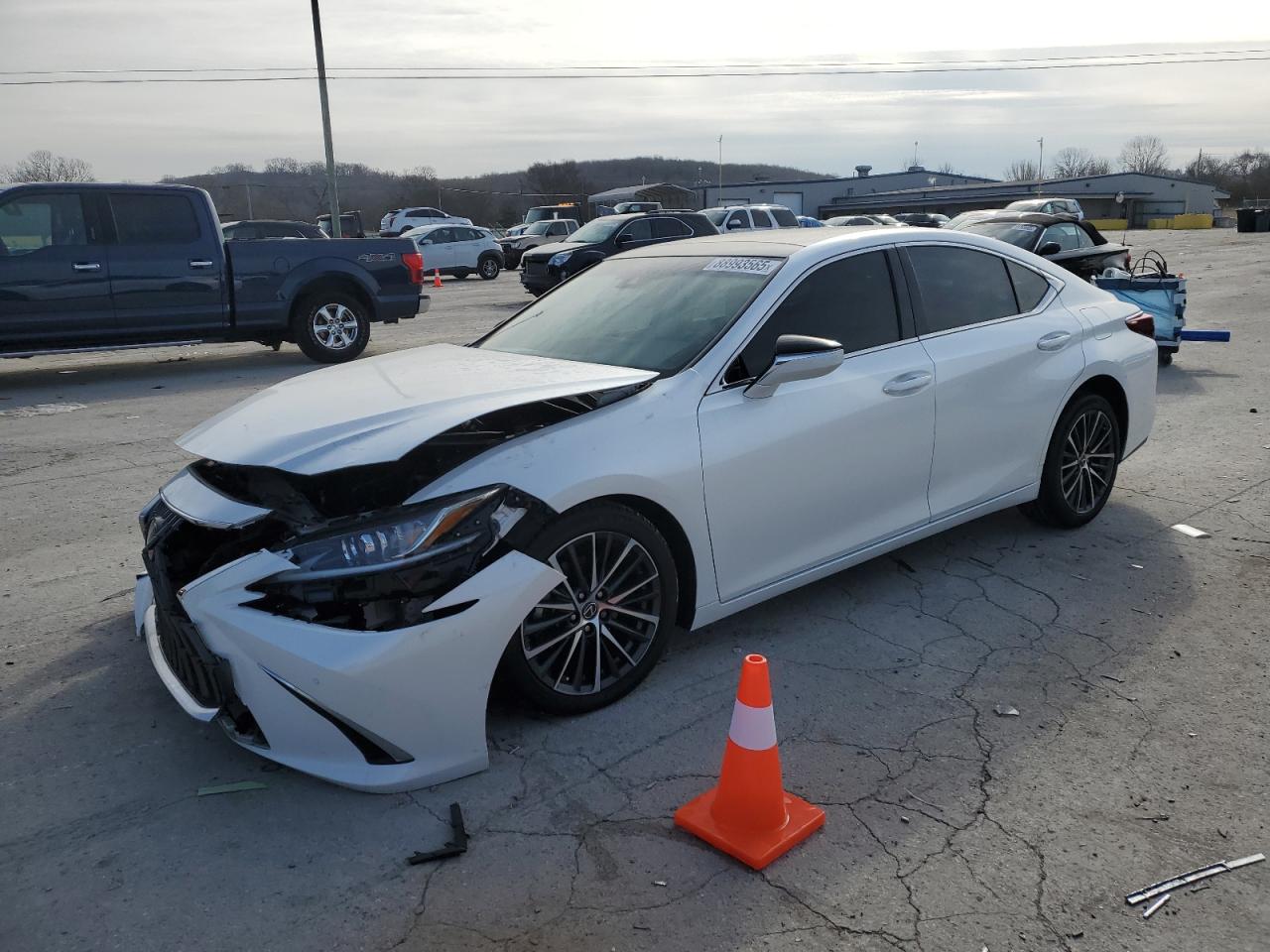  Salvage Lexus Es