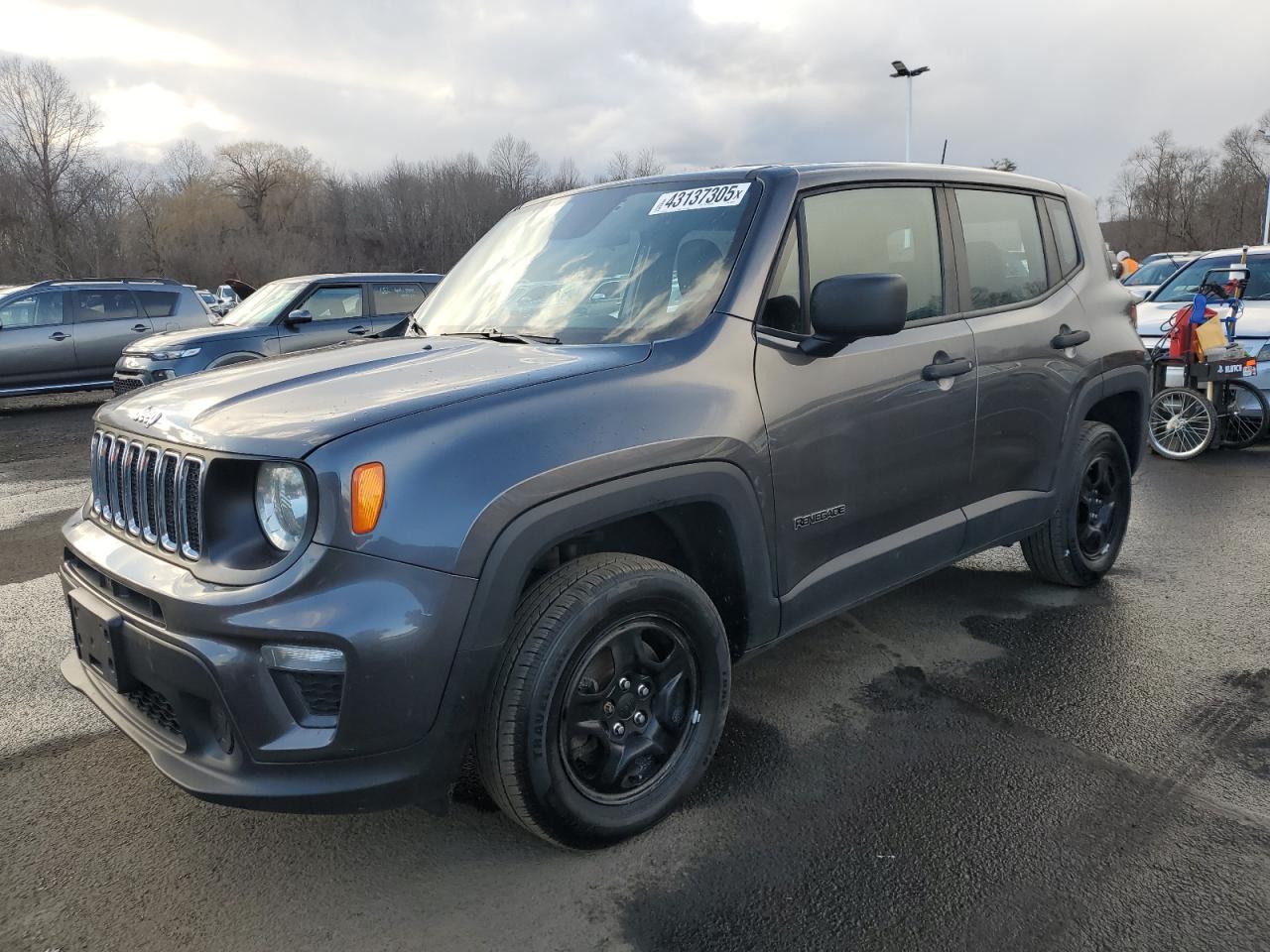  Salvage Jeep Renegade