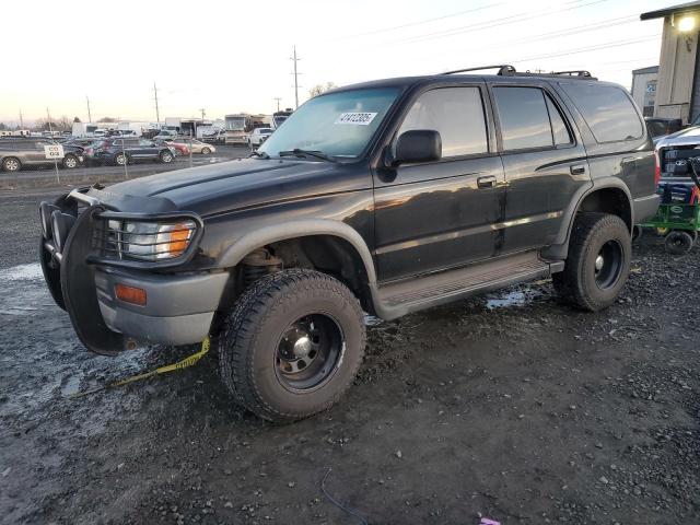 TOYOTA 4RUNNER SR