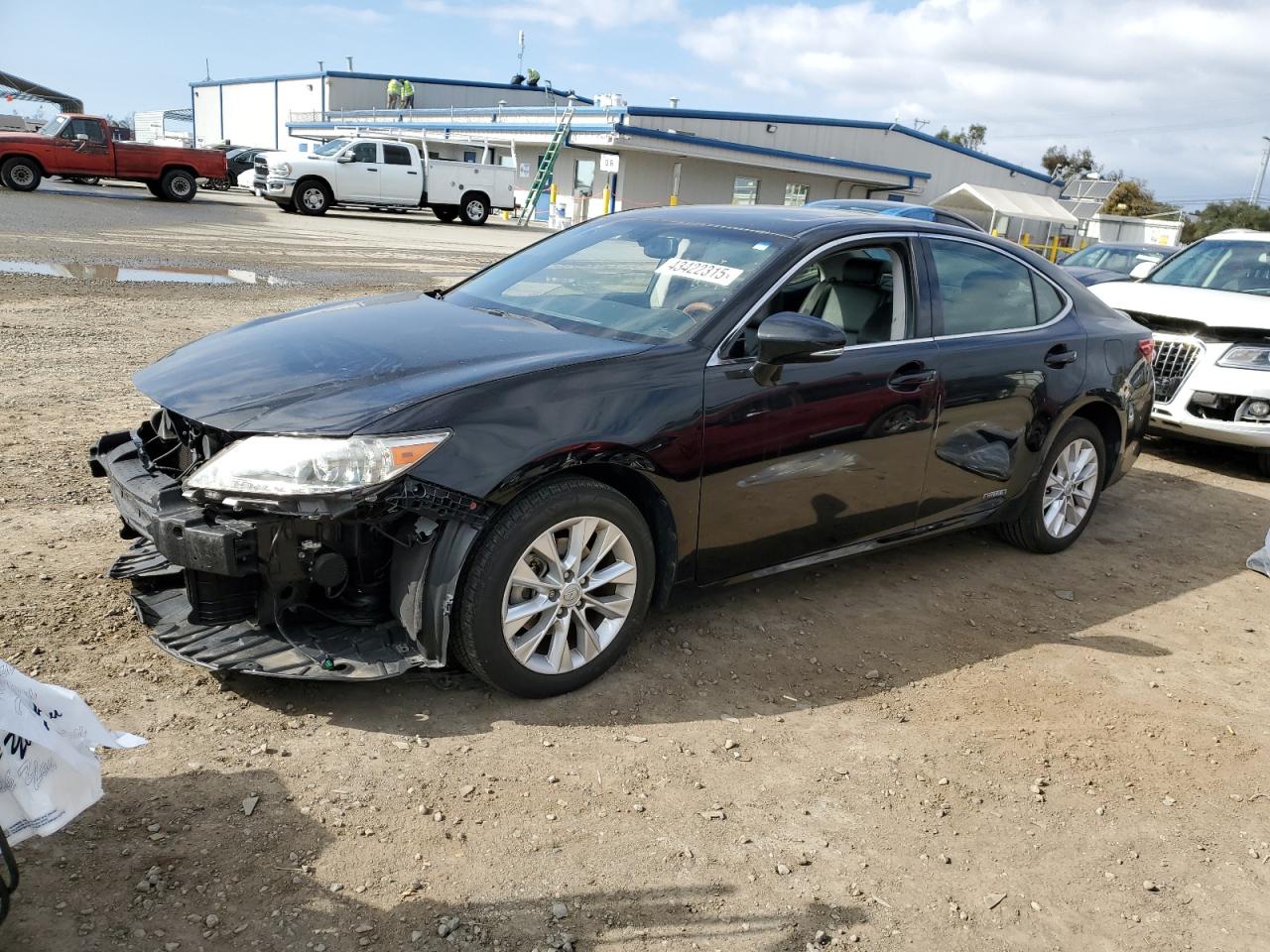  Salvage Lexus Es