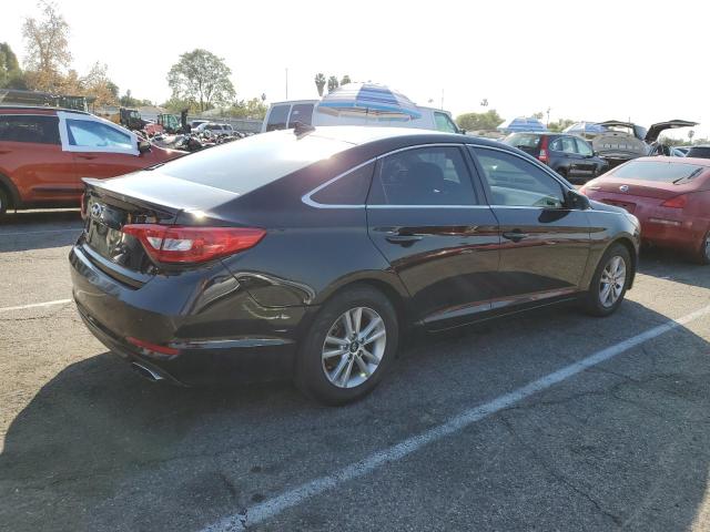 2017 HYUNDAI SONATA SE 5NPE24AF0HH561601