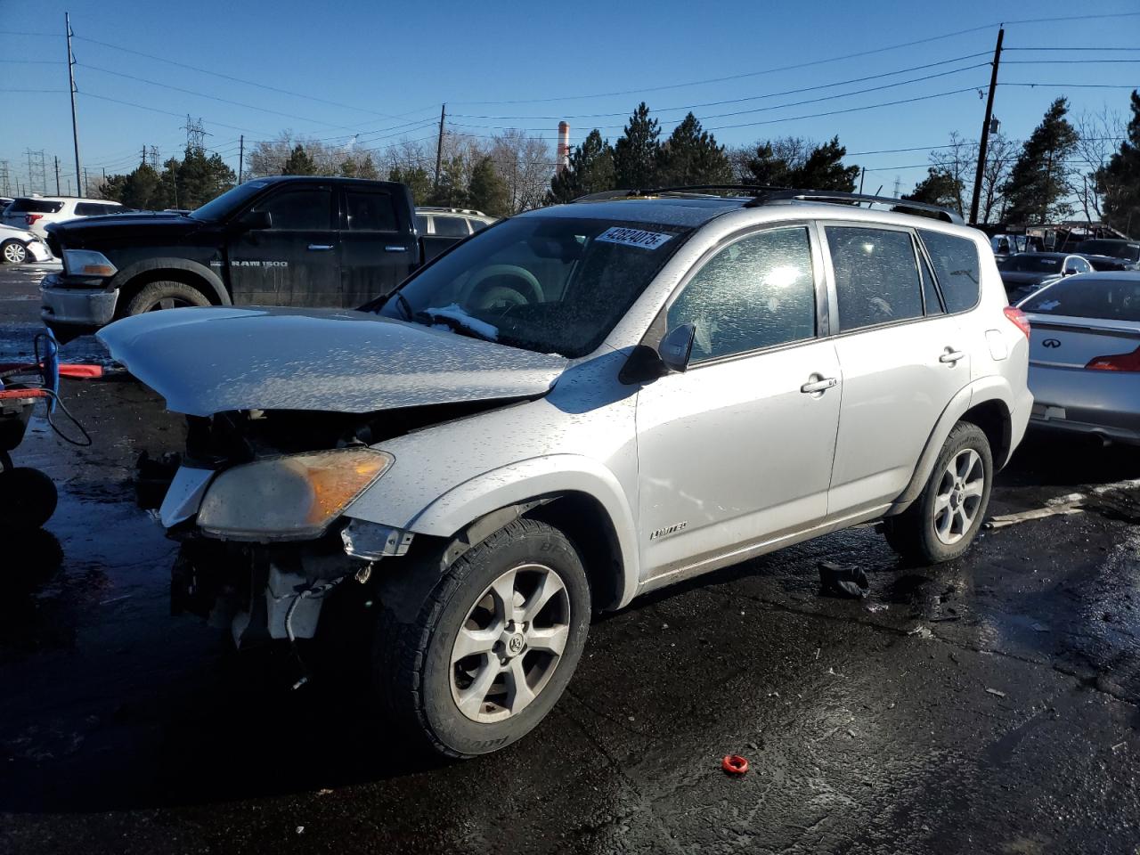  Salvage Toyota RAV4