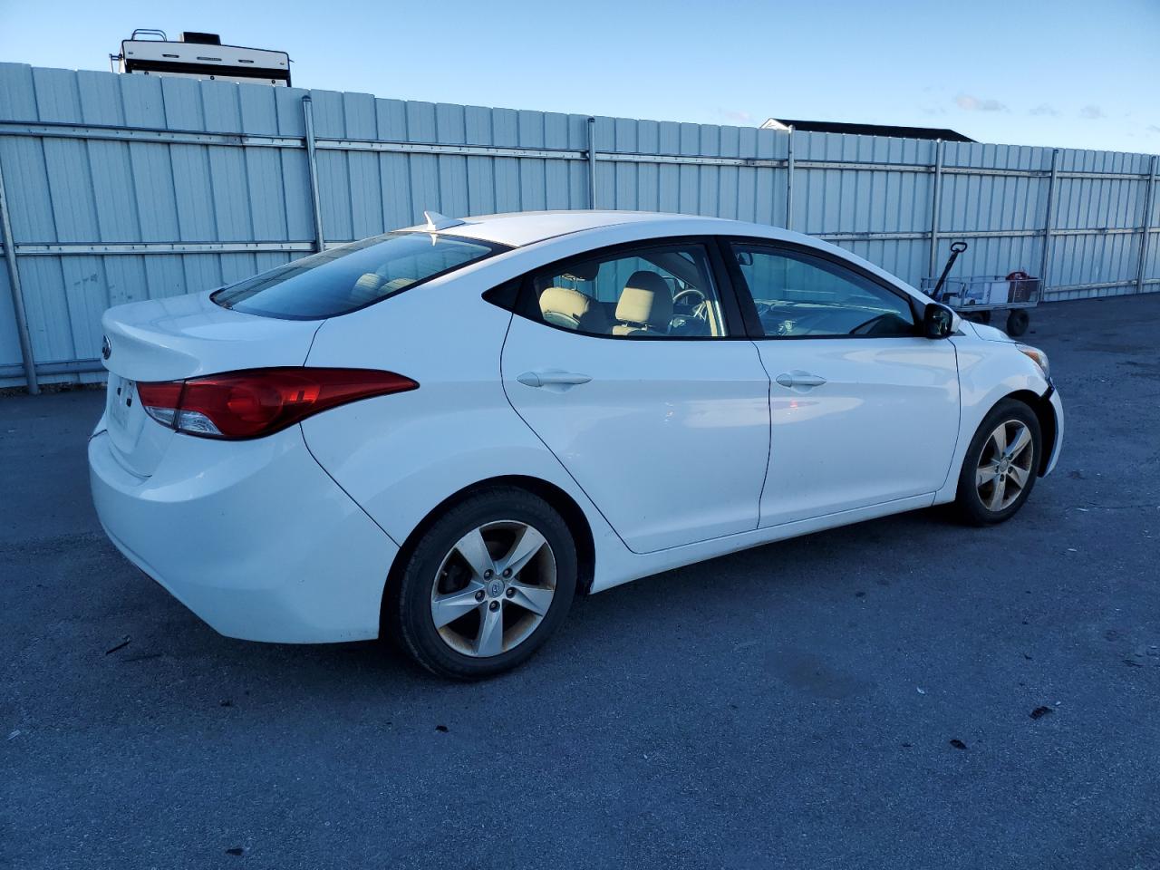 Lot #3045722371 2013 HYUNDAI ELANTRA GL