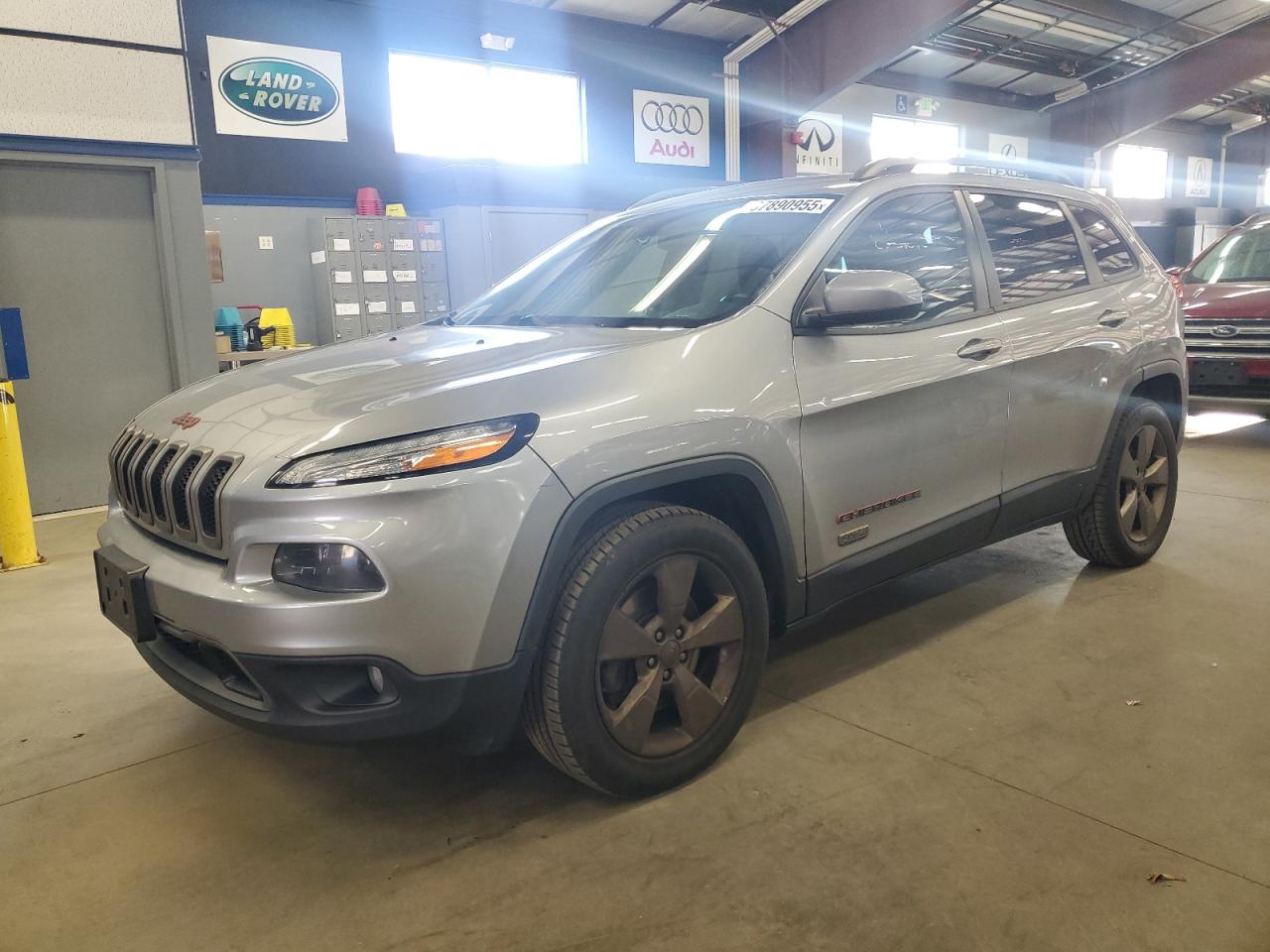JEEP GRAND CHEROKEE LATITUDE