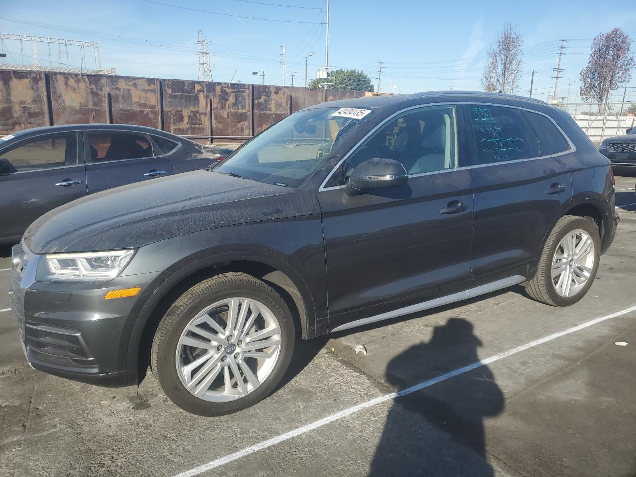  Salvage Audi Q5