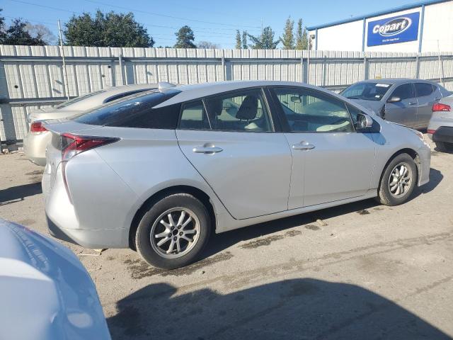 TOYOTA PRIUS 2016 silver hatchbac hybrid engine JTDKARFU6G3029273 photo #4