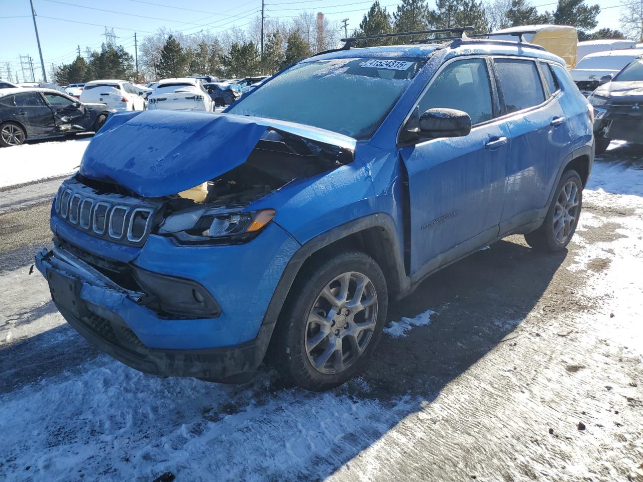  Salvage Jeep Compass