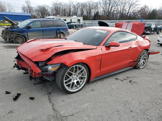 FORD MUSTANG GT