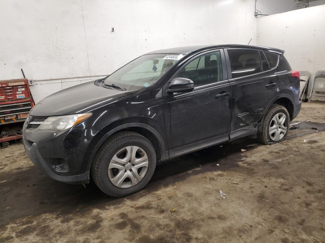  Salvage Toyota RAV4