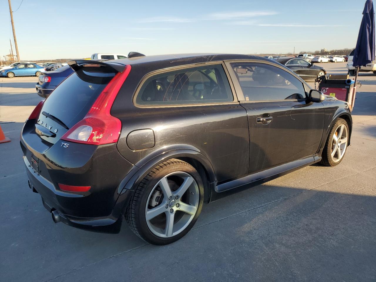 Lot #3056270401 2011 VOLVO C30 T5