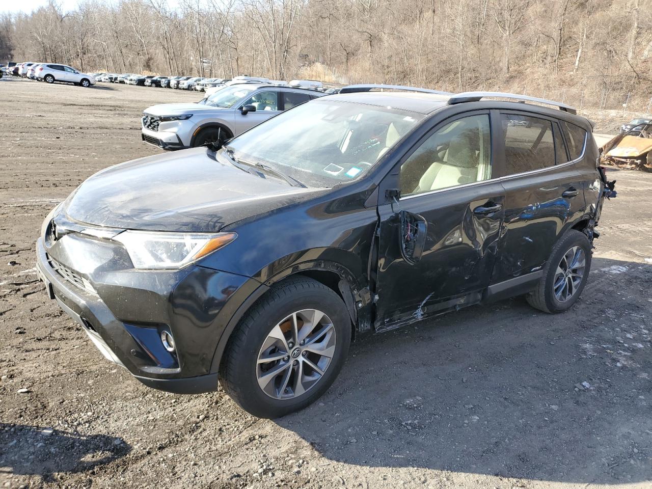  Salvage Toyota RAV4