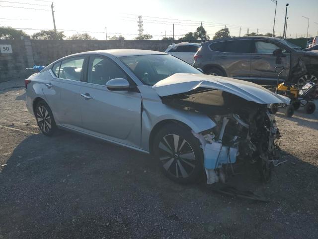 Vin: 1n4bl4dv7nn330103, lot: 87716545, nissan altima sv 20224