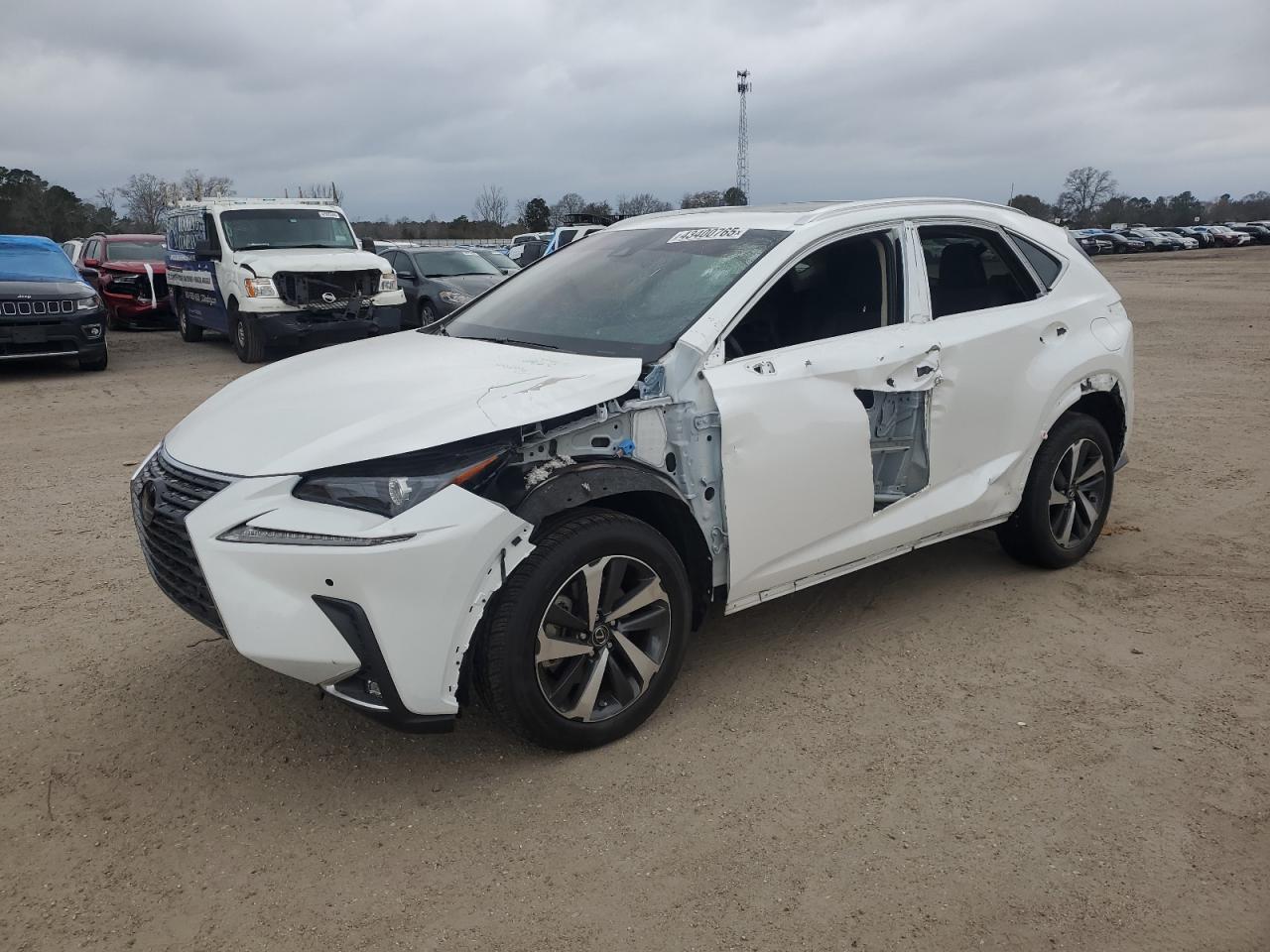 JTJGARBZ1L5006793 LEXUS NX 300 2020