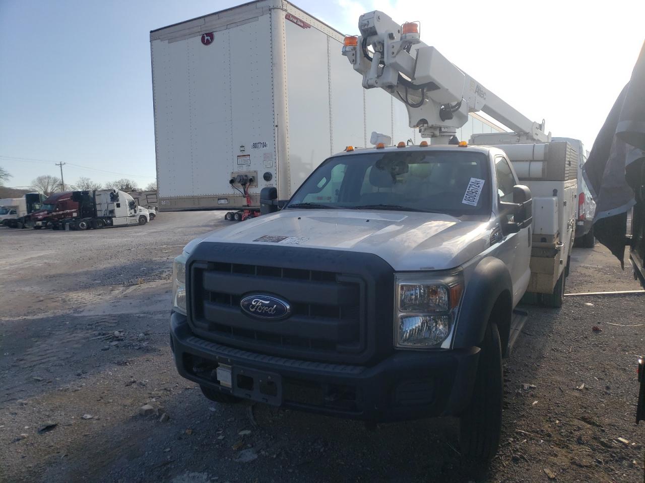 FORD F-450 SUPER DUTY