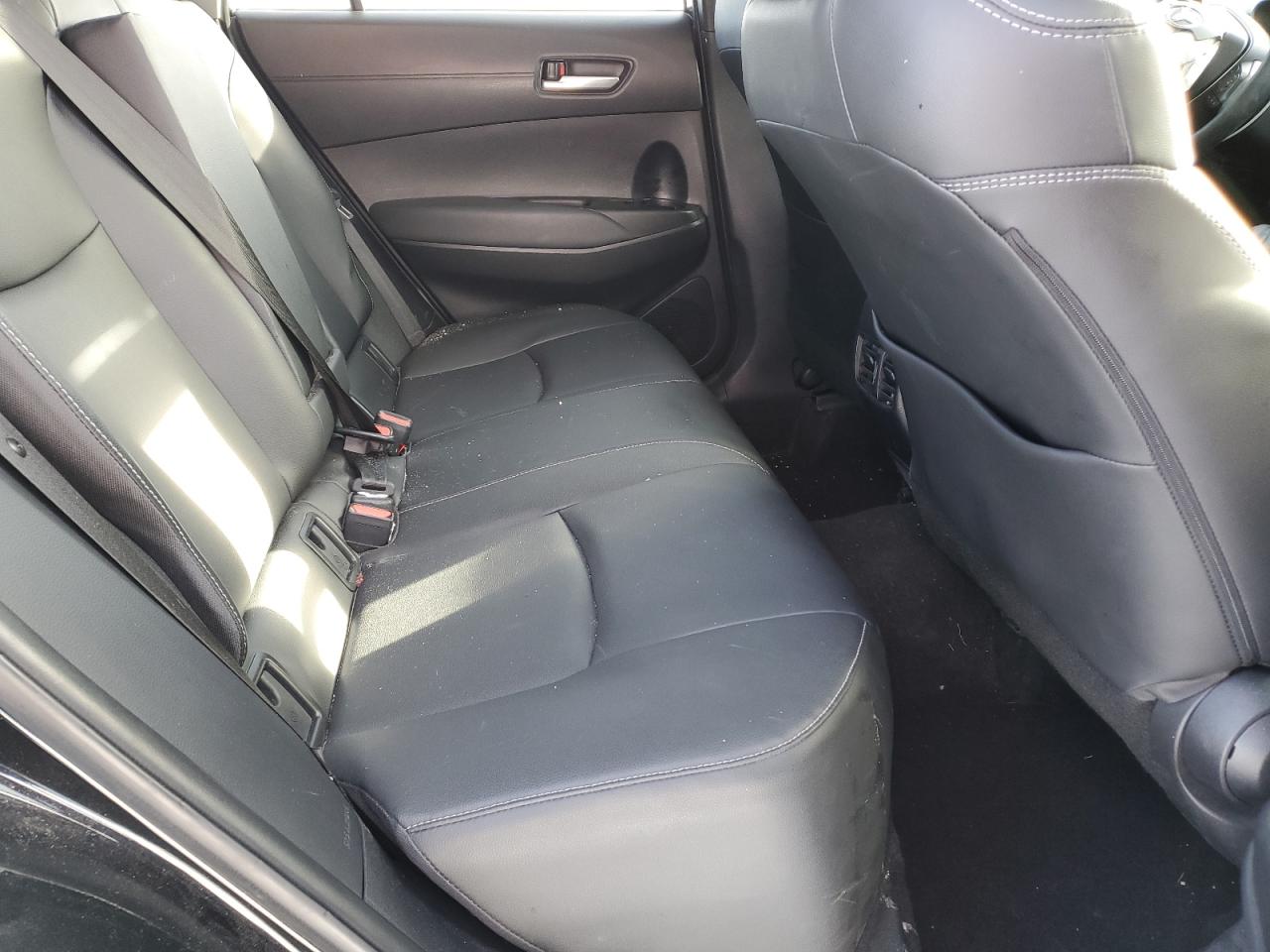 TOYOTA COROLLA CROSS XLE