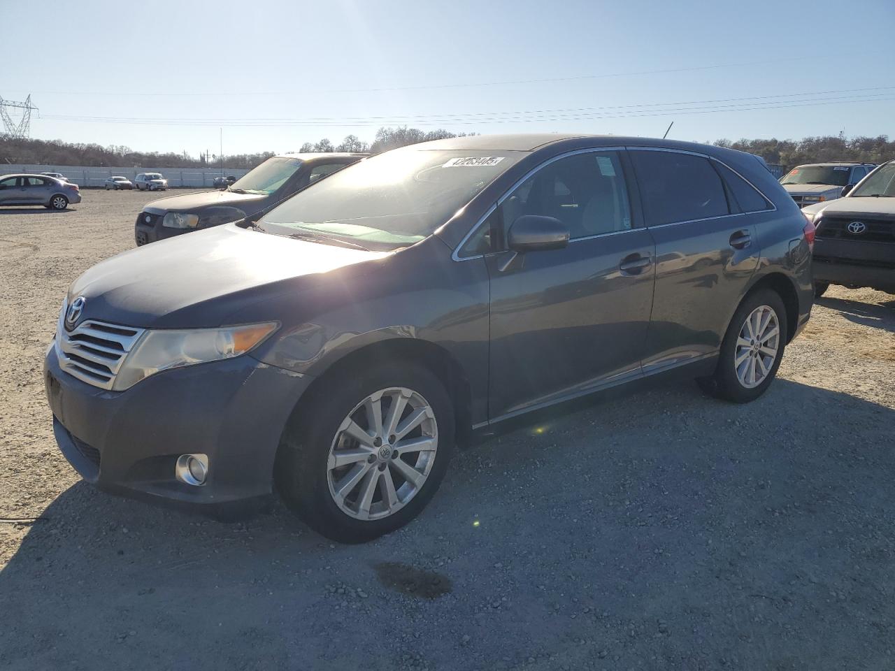 TOYOTA VENZA LE